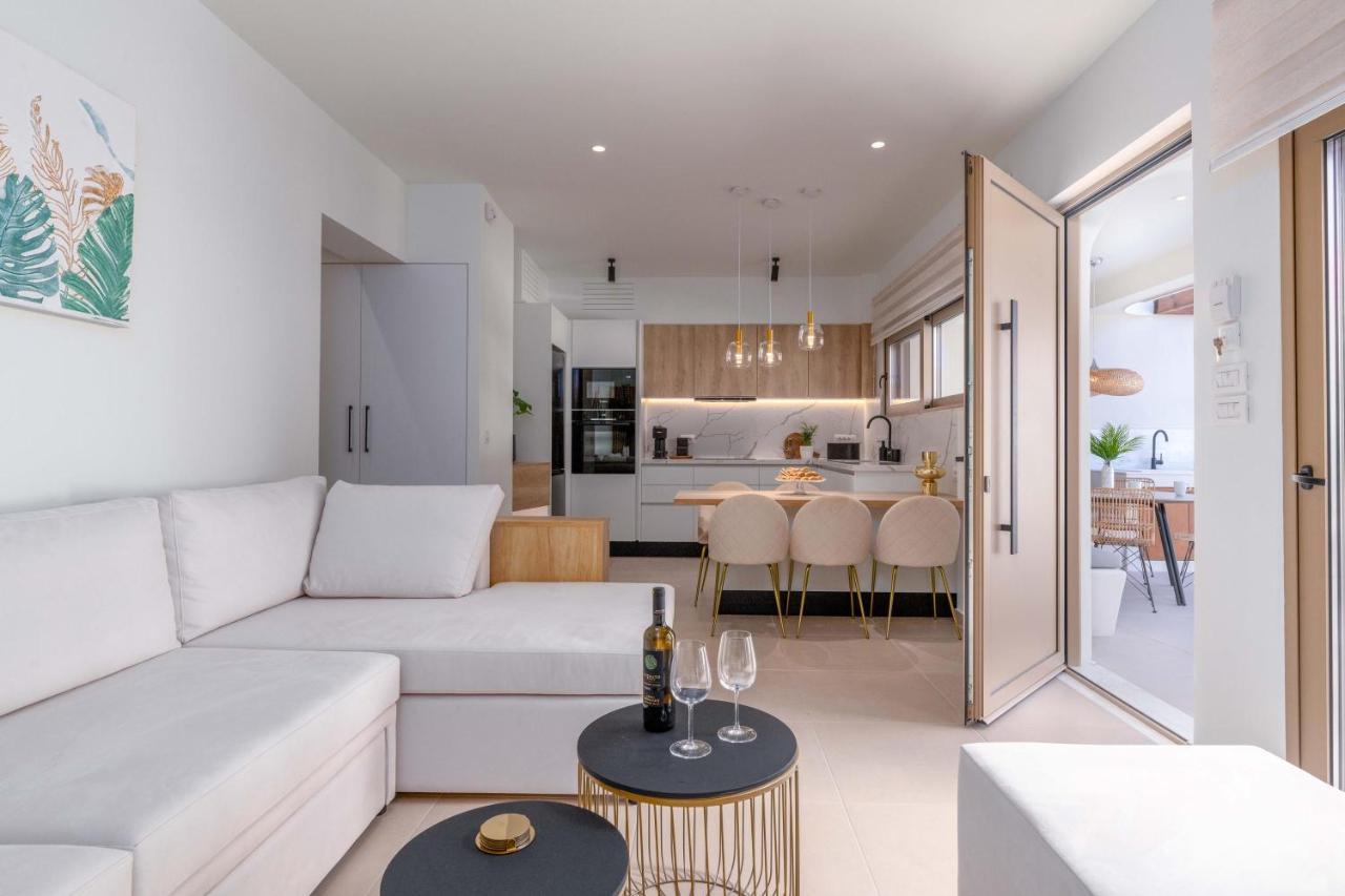 Mariann Premium Suites Lardos Exterior foto